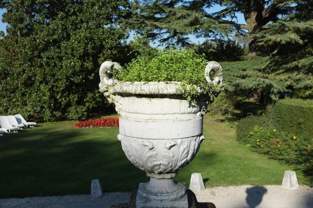 Chateau De Beaulieu Et Magnolia Spa, The Originals Relais Joué-lés-Tours Buitenkant foto